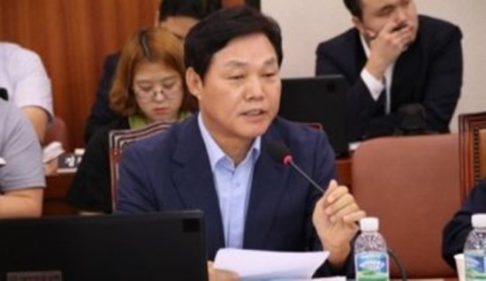  박완수 의원, 세종~안성 고속도로 사업 전면 재검토해야