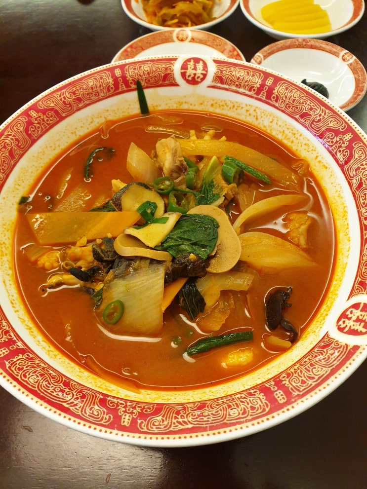  화곡역 중식레스토랑 베이징 : 분위기 좋고, 예술의 경지의 짬뽕국물을 맛보고 싶다면!