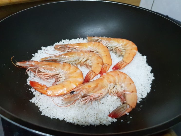  [남해 맛집] 남해 새우양식장에서 활새우 저렴하게 도매가로 구입했어요!(남해 왕새우구이, 새우튀김, 새우 라면 맛집)