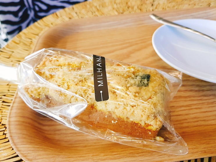  나홀로 부산여행 - 영심이찐빵 / 밀한줌 / 할매팥빙수 / 고명화돼지국밥 / 어벤더치커피
