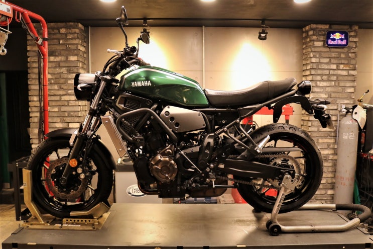  2016년식 야마하 XSR700 작업완료!