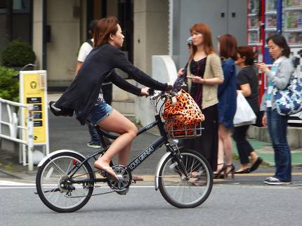 자전거 사고 빈발에 자전거 보험 의무화 확산중인 일본
