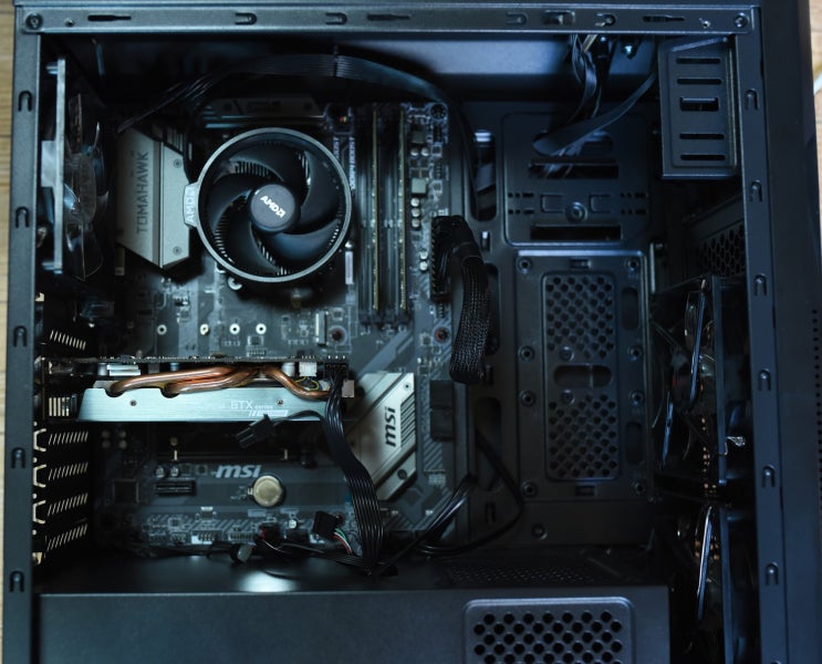  라이젠2600 컴퓨터 조립 및 램오버 후기 (MSI B450 토마호크 + 삼성 16GB 21300 +갤럭시 GTX960 + 삼성 860EVO + fsp hyder k 600w)