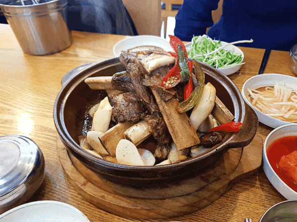  (서울 서초구 교대 맛집) 슈퍼맨이돌아왔다 나은이 갈비찜! 대왕 소갈비찜 꾸르맛! "오장동면옥"