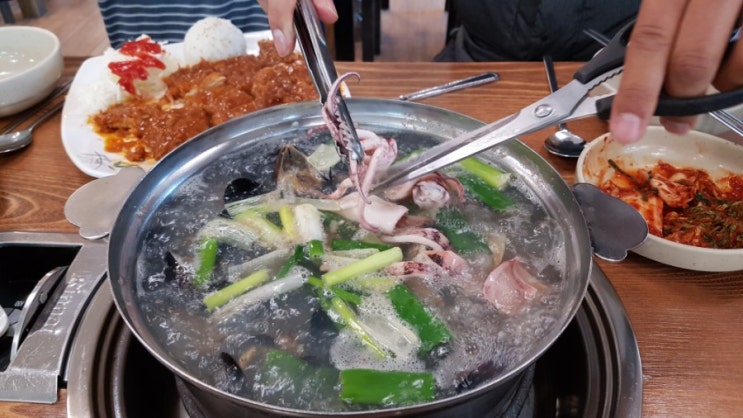  원당 바다담은 해물톳칼국수!