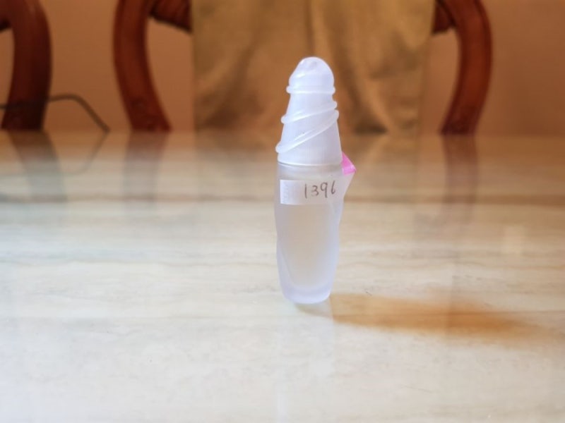 [미니어쳐향수판매] 1396번 에스까다 escada en fleurs 4ml  미니어쳐 향수 판매합니다.