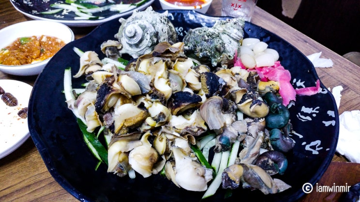 노량진 횟집, 부담 없는 가격 "오징어야" 노량진 횟집, 부담 없는 가격 "오징어야"