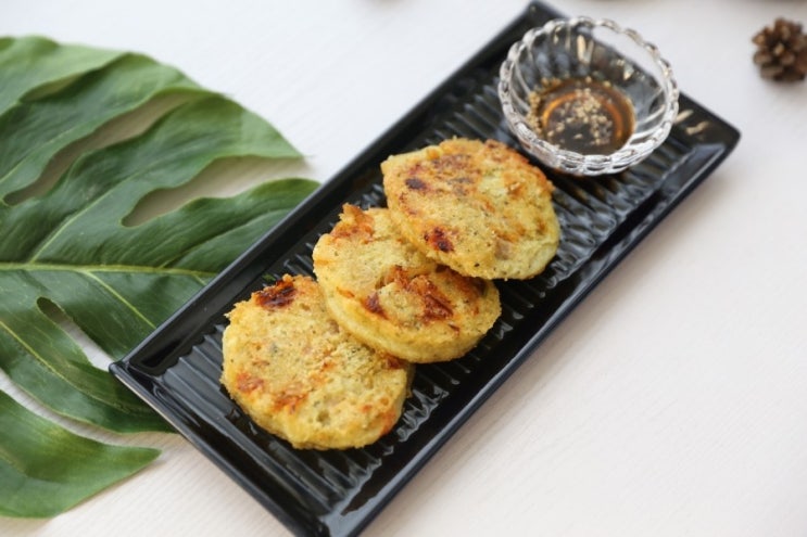  녹두전 만드는법 돼지고기+김치넣고 바삭~하고 맛있게