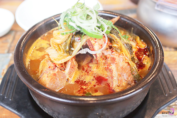  [대치동 밥집] 국물맛 끝내주는 순대국, 뼈해장국 맛있는 한티역 밥집 동이순대국
