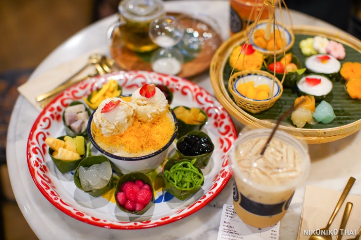 [방콕/아리] 웨라차 싸얌 디저트 카페/찻집 (เวฬาฌา/V'lacha Siam Dessert & Tearoom)