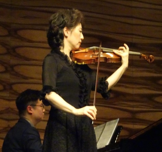 바이올리니스트 김정화 여사의 특별한 비엔나 연주활동