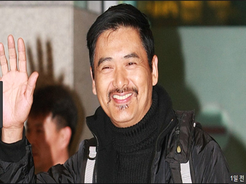 "돈보다 내면의 삶"…주윤발이 전재산 8100억을 기부한 이유