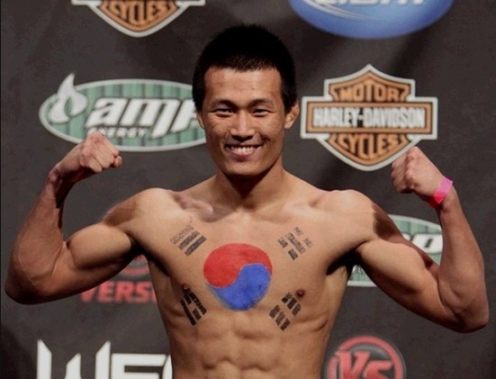  정찬성 vs 에드가  한국인 최초 UFC 타이틀 가즈아!