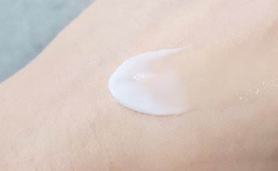  토니모리 더 그린티 촉촉 수분크림 친구한테 추천받아서 사서 쓴 후기