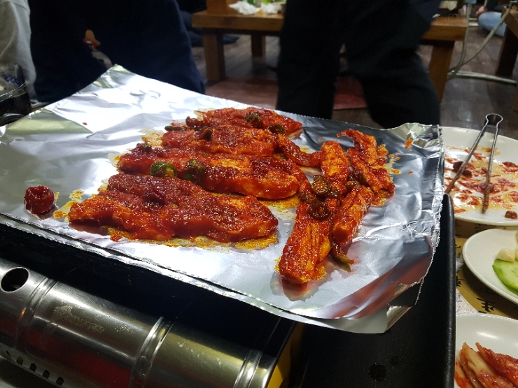  부천 원종동 더덕고추장삼겹살 더올