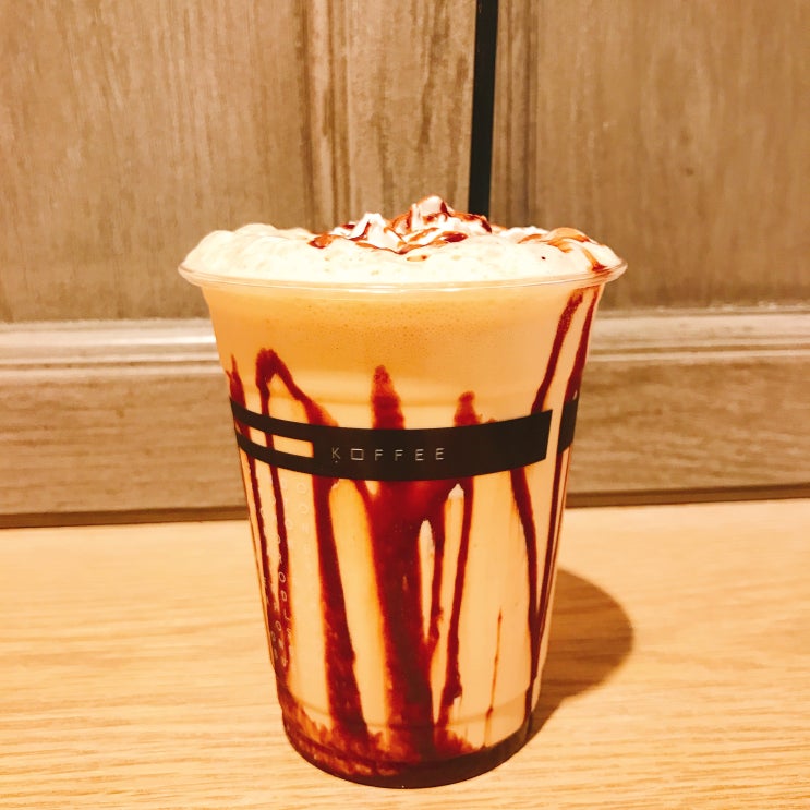  [홍콩/퀵 포스트] 완차이 부드럽고 맛있는 커피, '오모테산도 커피' (Omotesando Koffee)