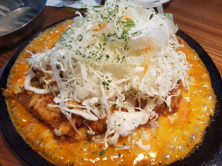분당 정자동 검증된 맛집 카츄마마에서 시그니처 메뉴 철판 치즈 누룽지 돈카츄(돈까스)로 맛점