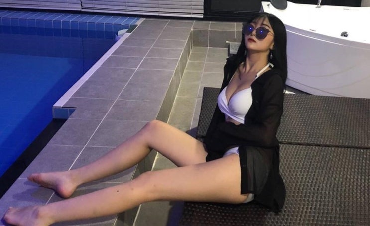 99년생 임여은 치어리더 아이돌급 미모 움짤 비키니 인스타그램 99년생 임여은 치어리더 아이돌급 미모 움짤 비키니 인스타그램