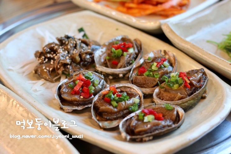  경주동궁원맛집 토박이식당 전복장 맛이 일품 !