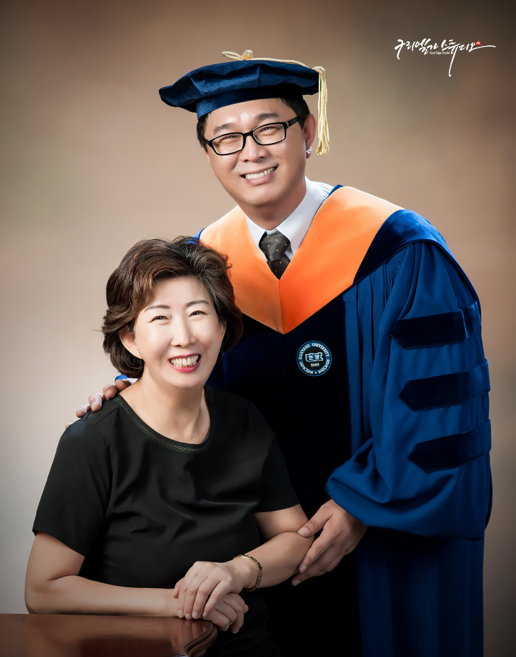  남양주가족사진 촬영 박사학위 기념