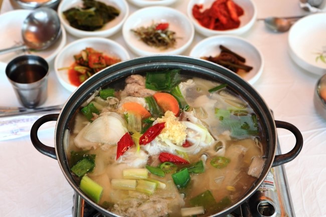  물곰탕은 역시 양양 산호회식당