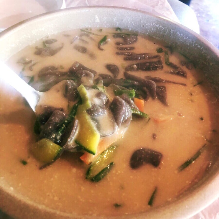  동학사 맛집 구수한 들깨수제비가 맛있는 머쉬룸