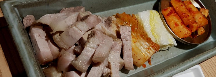 광화문 맛집 / 락희옥 (퓨전한식 육회 수육 차돌박이 김치말이국수 막걸리) 광화문 맛집 / 락희옥 (퓨전한식 육회 수육 차돌박이 김치말이국수 막걸리)
