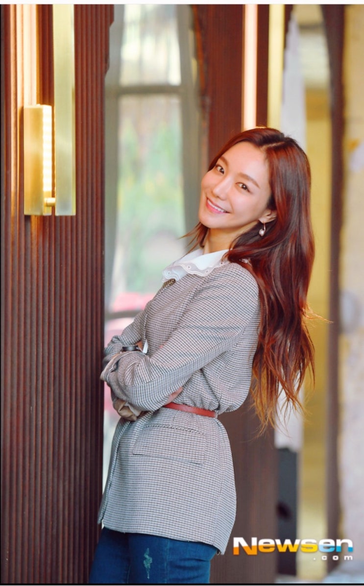  신소율 "김지철과 공개열애 행복해, 결혼 생각도 슬슬" 영화 '늦여름'에 출연한 배우 신소율 [EN:인터뷰]