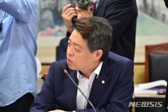  "김해 원룸 화재 같은 참사 없도록 불시 소방점검 필요"(뉴시스 보도)