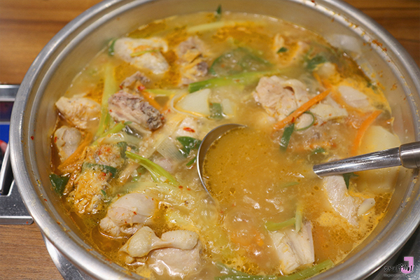  [강남 닭한마리] 국물 진한 강남 닭한마리 맛집 89친구닭한마리 곰탕