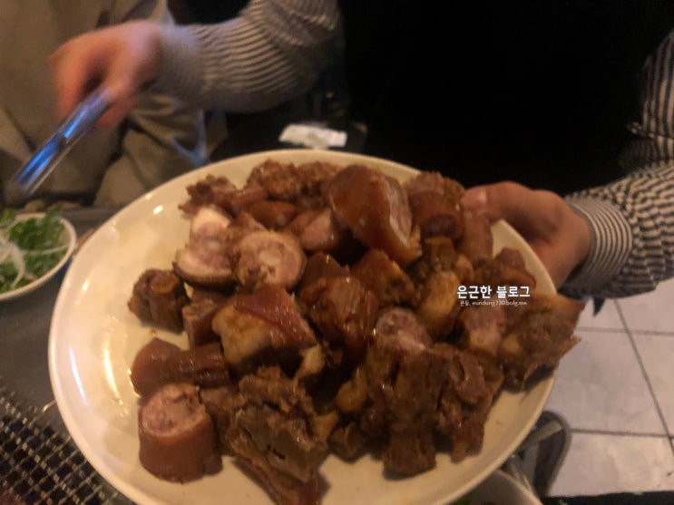  돼지꼬리 맛있는집, 한남동 털보네 방문후기