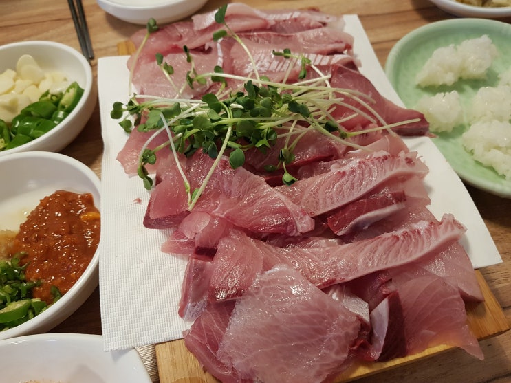 [수영맛집 우리포차] 혼자만 알고 싶은 숨은 횟집! 대방어 먹으러~!!
