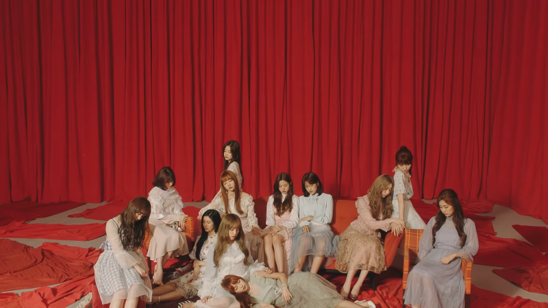 아이즈원(Iz*One) 라비앙로즈 듣기/가사/해석 : 우리가 피워낼 붉은 장미를 잊지마 : 네이버 블로그