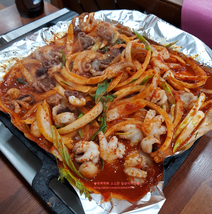  [직장인의 일상] 10월 마지막 소소한 일상 신전떡볶이, 쭈꾸미와 함께 with 책추천