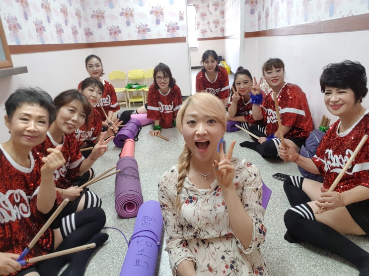  주부 난타공연팀 블랙홀 난타공연 성북주부난타 동동아트페스타 /북치는떵쥬