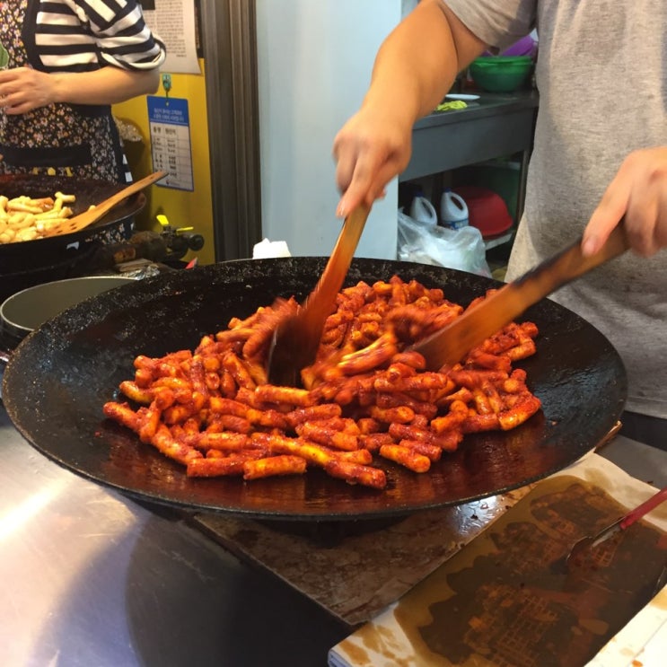  통인시장 기름떡볶이랑 효자동 닭꼬치! 닭꼬치 완전 인생맛집ㅠㅠ