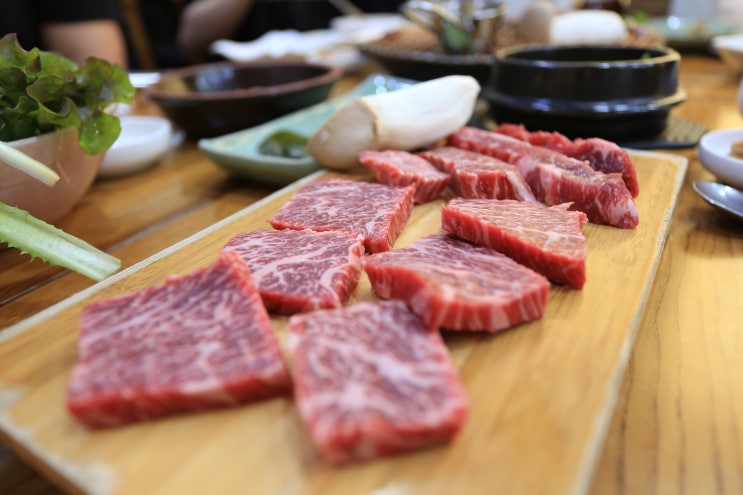 [김해 맛집] 입에 살살 녹는 김해한우 생각날땐 김해어방동맛집 '생우림한우가든'