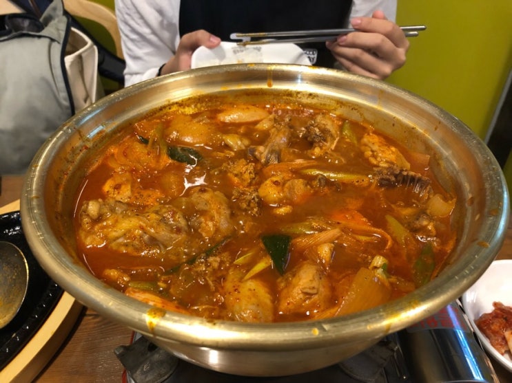  가성비 킹 닭도리탕!, 거제 중곡동 닭치고들어와