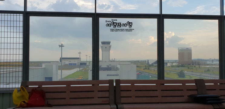 기타큐슈공항 (feat.무료족욕) 기타큐슈공항 (feat.무료족욕)