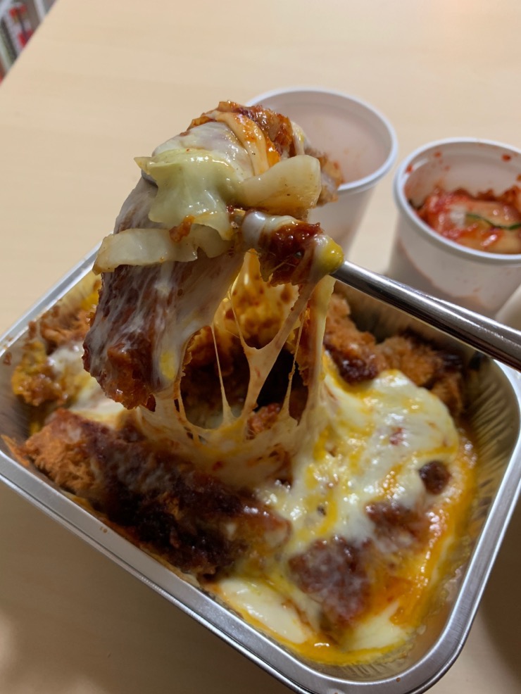  삼성역 후레쉬빌 치즈앤치즈 불돈까스 후기 x 우버이츠