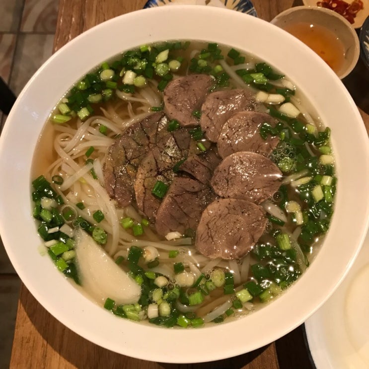  [강동구 천호동 강동역 베트남 현지인 운영하는 쌀국수 맛집 강동호치민] 갑분짜 갑자기 분위기 짜조