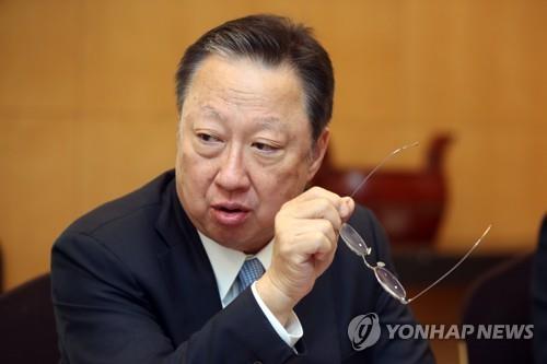  박용만 "상당수 규제는 기본권 침해할 정도...기업인-상공인 움츠러들어"