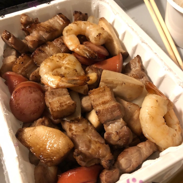  [독산동] 김치찌개 맛집인가? "꼬꼬방 집으로 삼겹" 리뷰