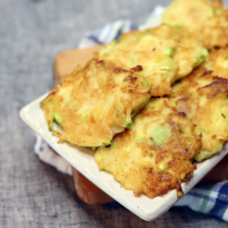  [간단한 밑반찬 만들기]맛있는 별미 팽이버섯전