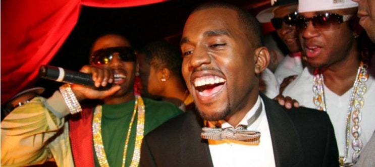  마법을 부릴 줄 아는 카니예 웨스트(Kanye West)의 레인보우룩에는 그만의 패션 철학이 있다