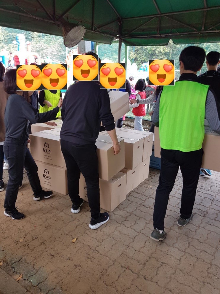  2018년10월9일 경기도덕양구성사동 훼릭스풋살구장 300개예약주문도시락배달배송/브라더한정식도시락/명륜교회종교모임행사점심가을운동회체육대회도시락