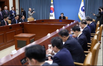 주유소업계 반대 딛고 LPG차 일반인 구매 길 열리나