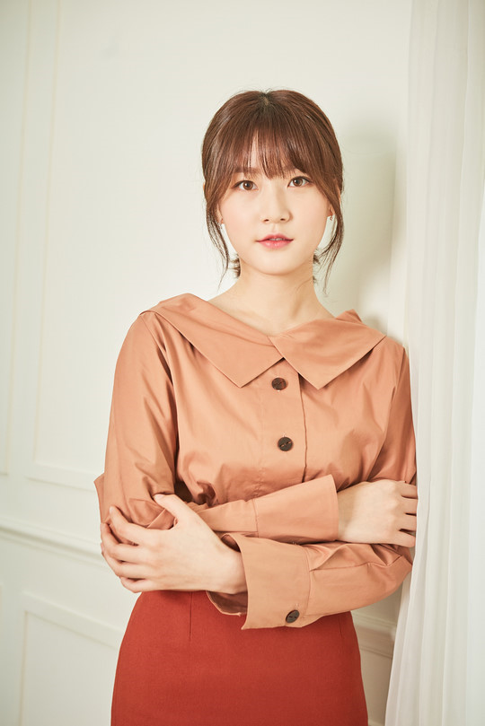 아는형님에 나온 김새론~ 이제 숙녀같네~ 잘 컸다 ^^ 좋은 연기로 빛을 내주길! 아는형님에 나온 김새론~ 이제 숙녀같네~ 잘 컸다 ^^ 좋은 연기로 빛을 내주길!