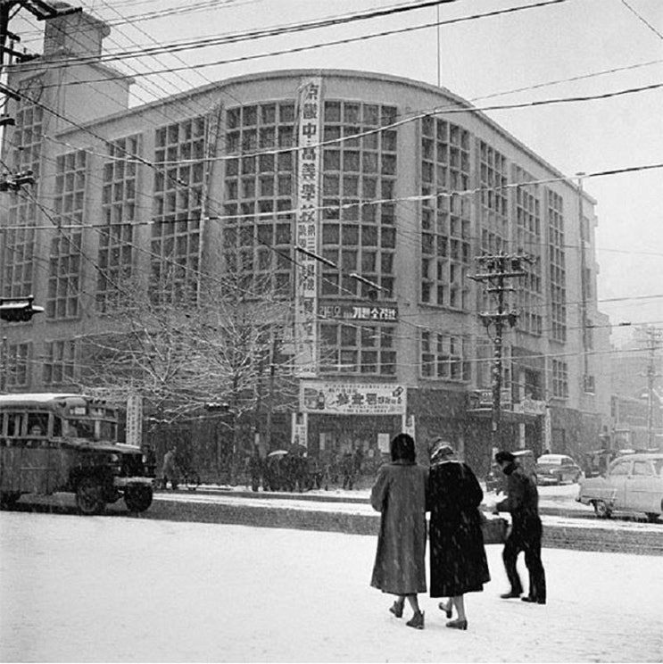 명동 미도파 백화점 현 영플라자, 1960년대
