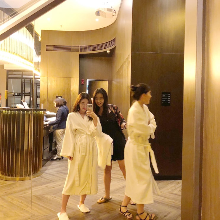 말레이시아 쿠알라룸푸르여행- 스트라입스 호텔 1탄 (객실, 수영장)